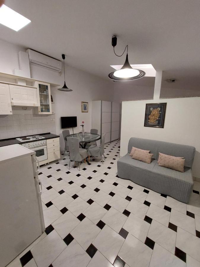 Studio Sakic Apartman Split Kültér fotó
